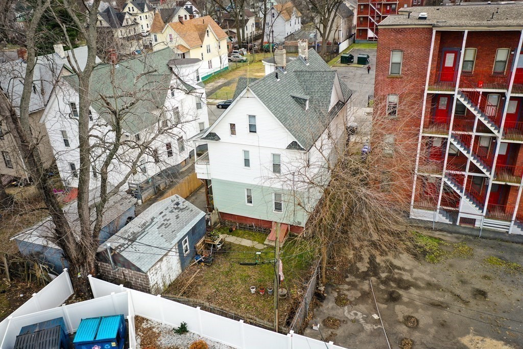 16 Grove Street Springfield, MA 01107 - Photo 17 of 20 Gallery Image 17