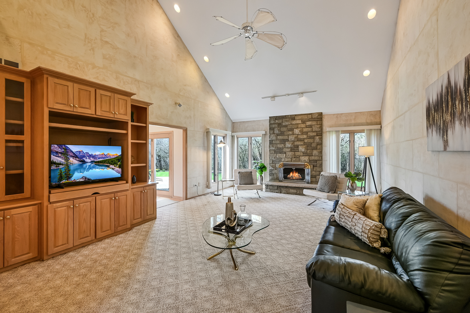 9150 Falling Waters Drive West Burr Ridge, IL 60527 - Photo 13 of 49