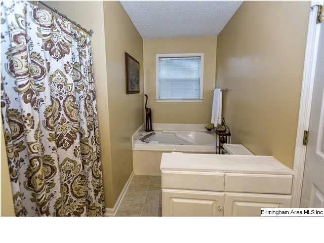 1507 Timber Drive Helena, AL 35080 - Photo 11 of 17