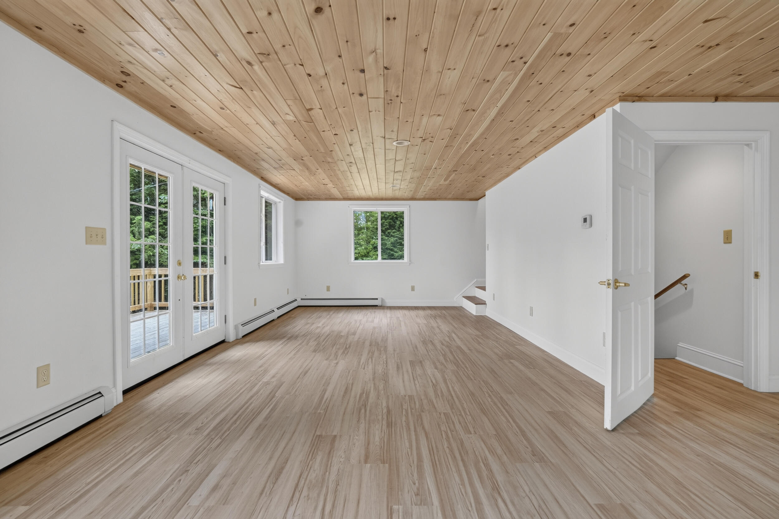 8 Hillside Avenue Harrison, ME 04040 - Photo 24 of 43