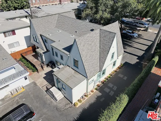 $1,000 | 2739 South Budlong Avenue, Los Angeles, CA 90007