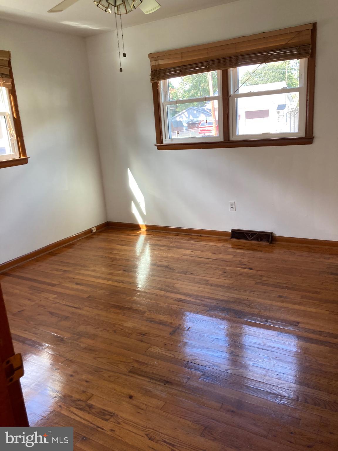 10 Mulberry Road Pennsville, NJ 08070 - Photo 10 of 13 Gallery Image 10