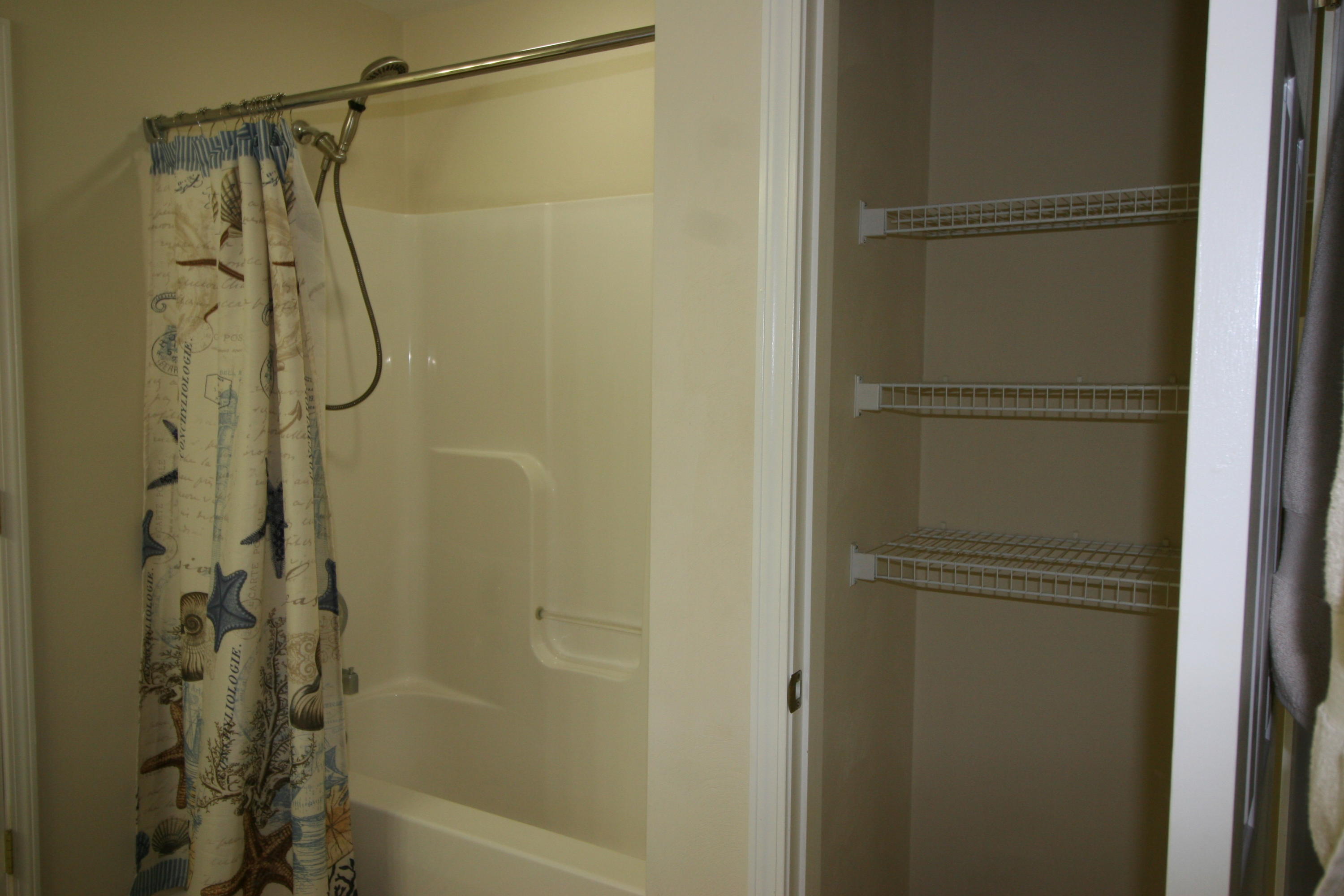 3775 Read Mountain Road Cloverdale, VA 24077 - Photo 20 of 42 22 Master Bath