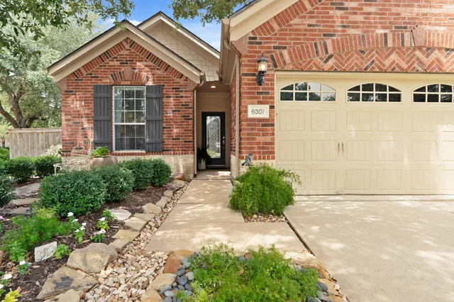 $340,000 | 6307 Alpine Trail Lane, Katy, TX 77494