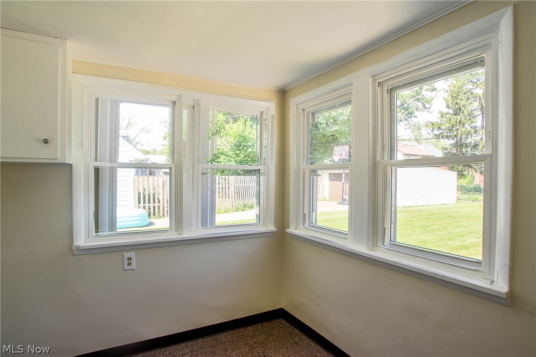 2049 South Green Road Cleveland, OH 44121 - Photo 12 of 13