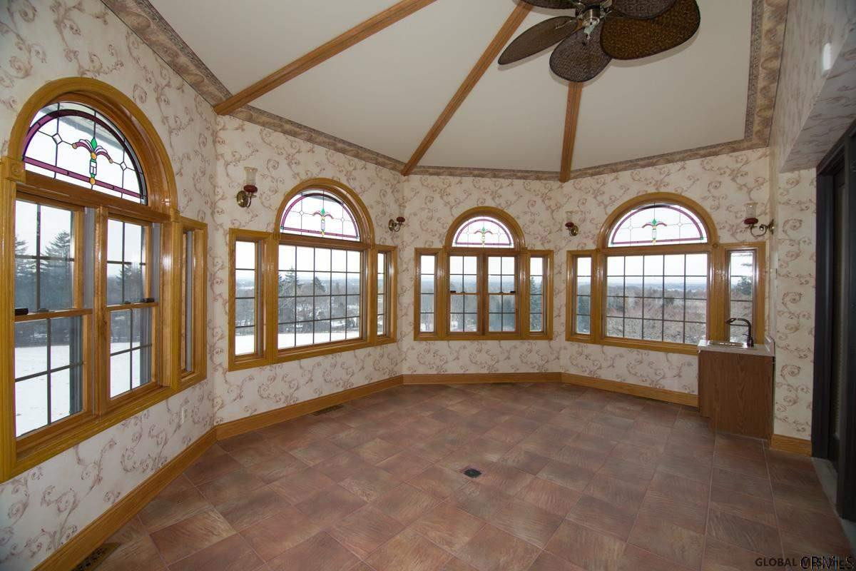 366 Vly Road Colonie, NY 12309 - Photo 23 of 25 Photo 23