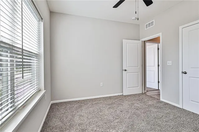 $1,385 | 500 Southeast Salem Street, Oak Grove, MO 64075