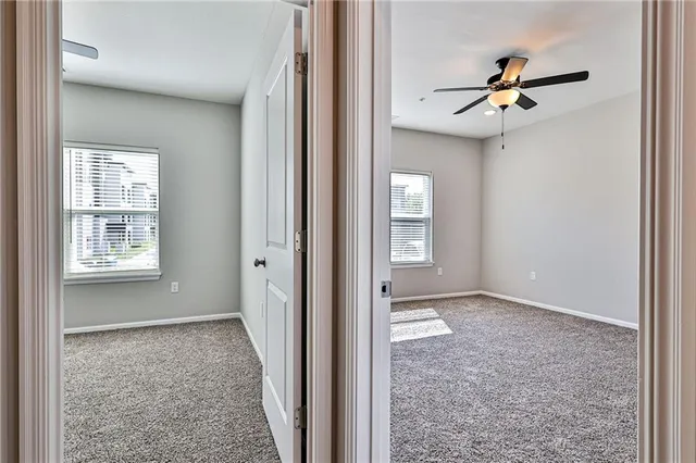 $1,385 | 500 Southeast Salem Street, Oak Grove, MO 64075