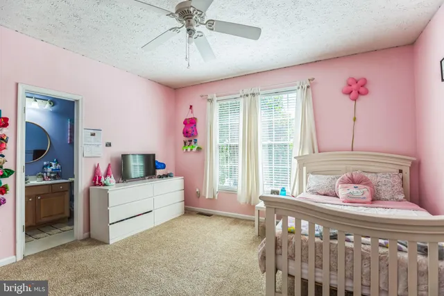 $5,800 | 8941 Grotto Court, Pomfret, MD 20675