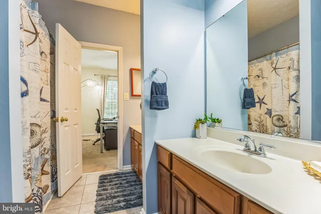 $5,800 | 8941 Grotto Court, Pomfret, MD 20675