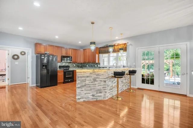 $5,800 | 8941 Grotto Court, Pomfret, MD 20675