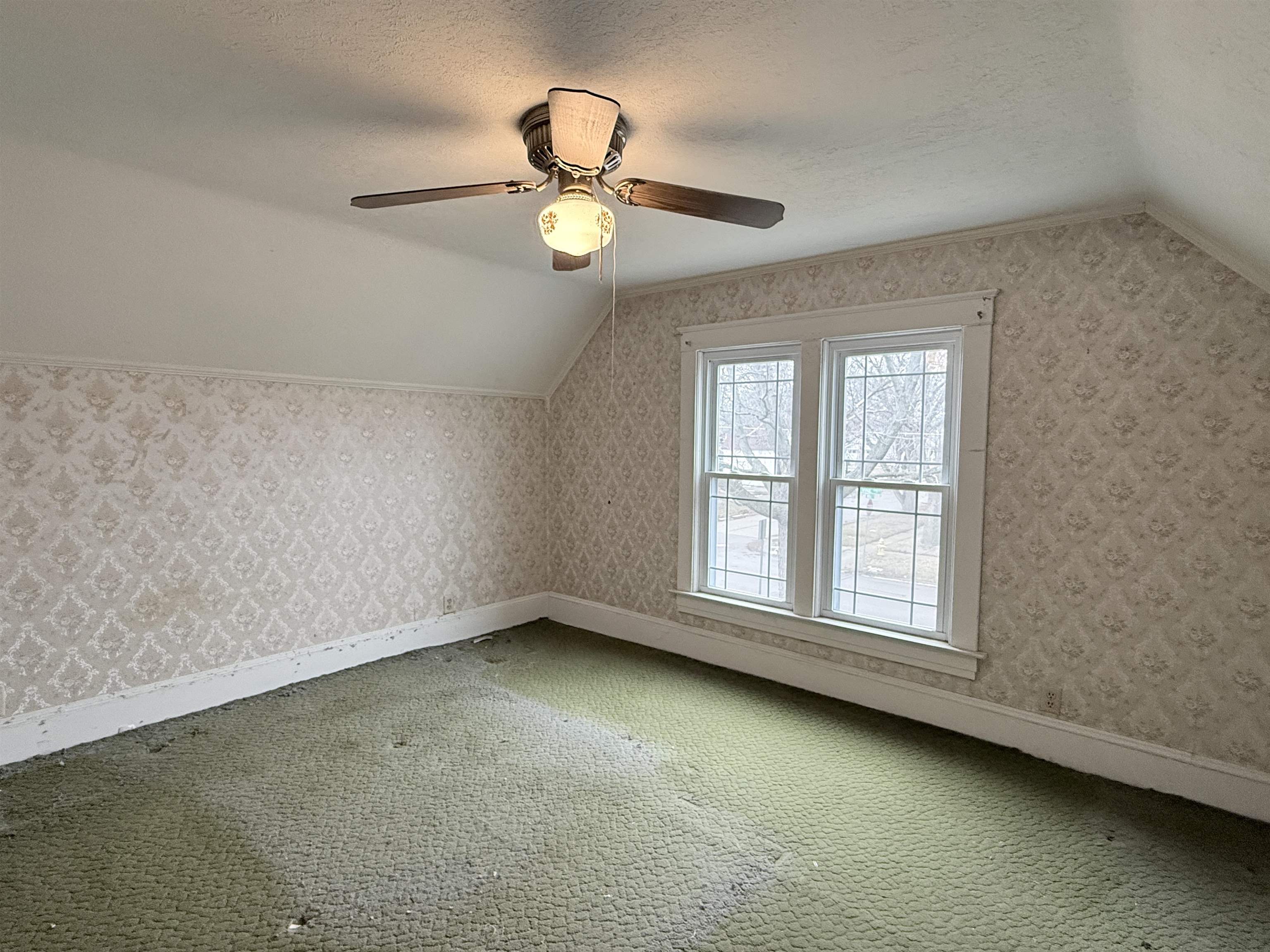 1203 Vine Street Beloit, WI 53511 - Photo 13 of 17