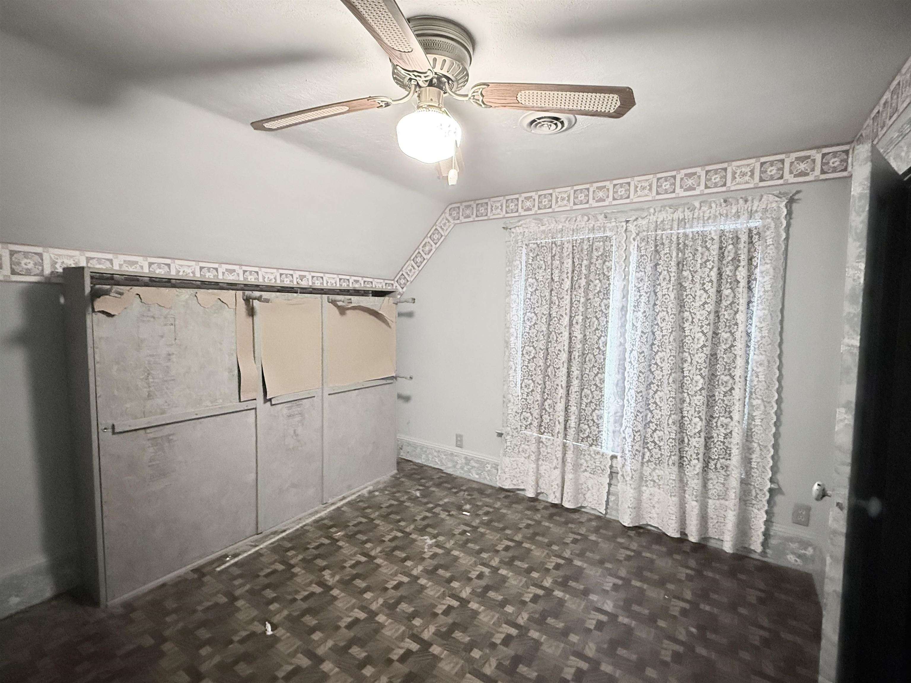 1203 Vine Street Beloit, WI 53511 - Photo 16 of 17