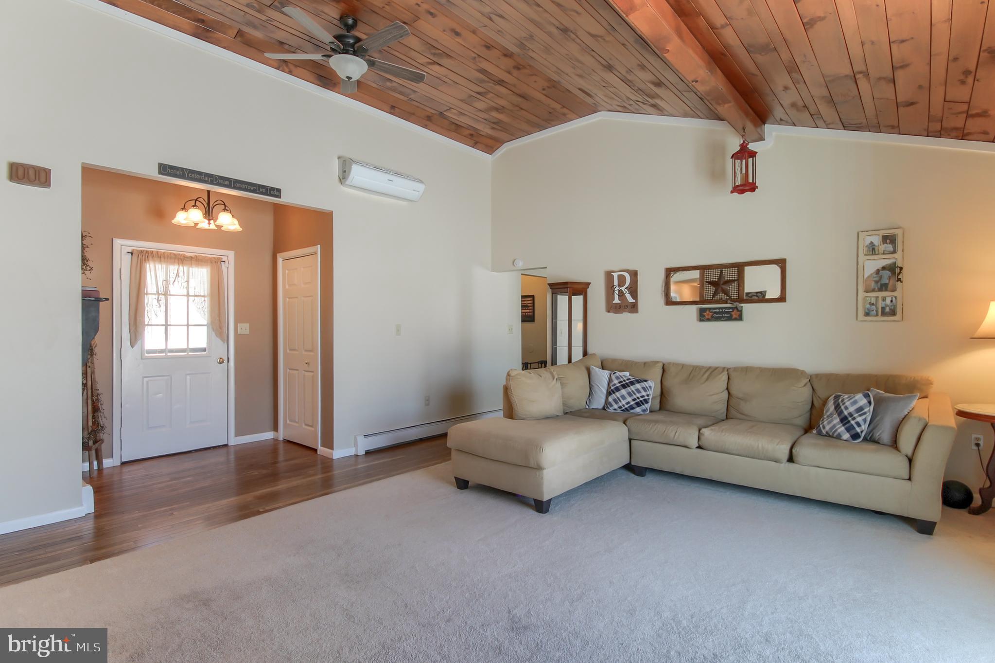 51 Wright Road York Springs, PA 17372 - Photo 4 of 43 Gallery Image 4