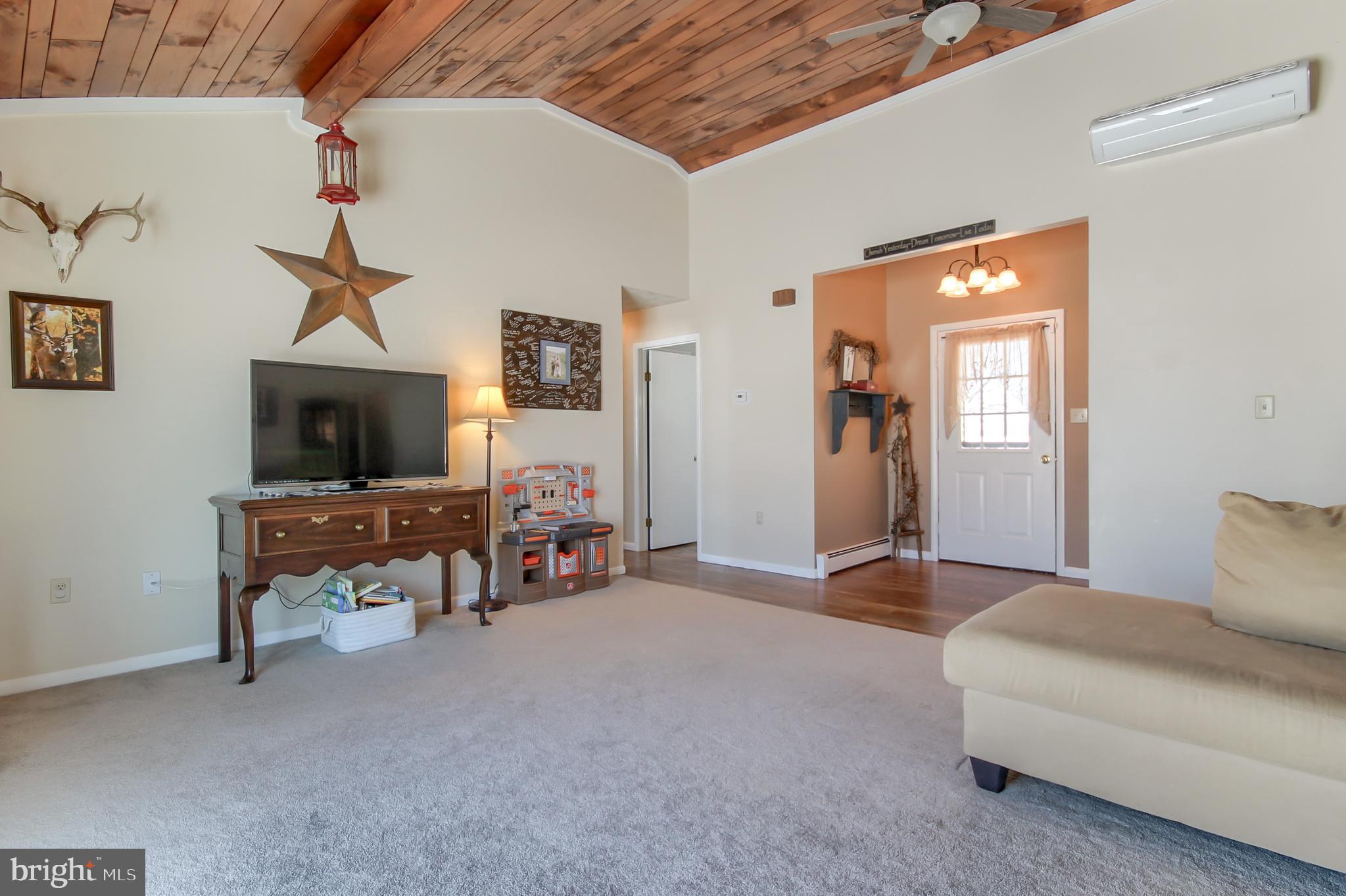 51 Wright Road York Springs, PA 17372 - Photo 6 of 43 Gallery Image 6