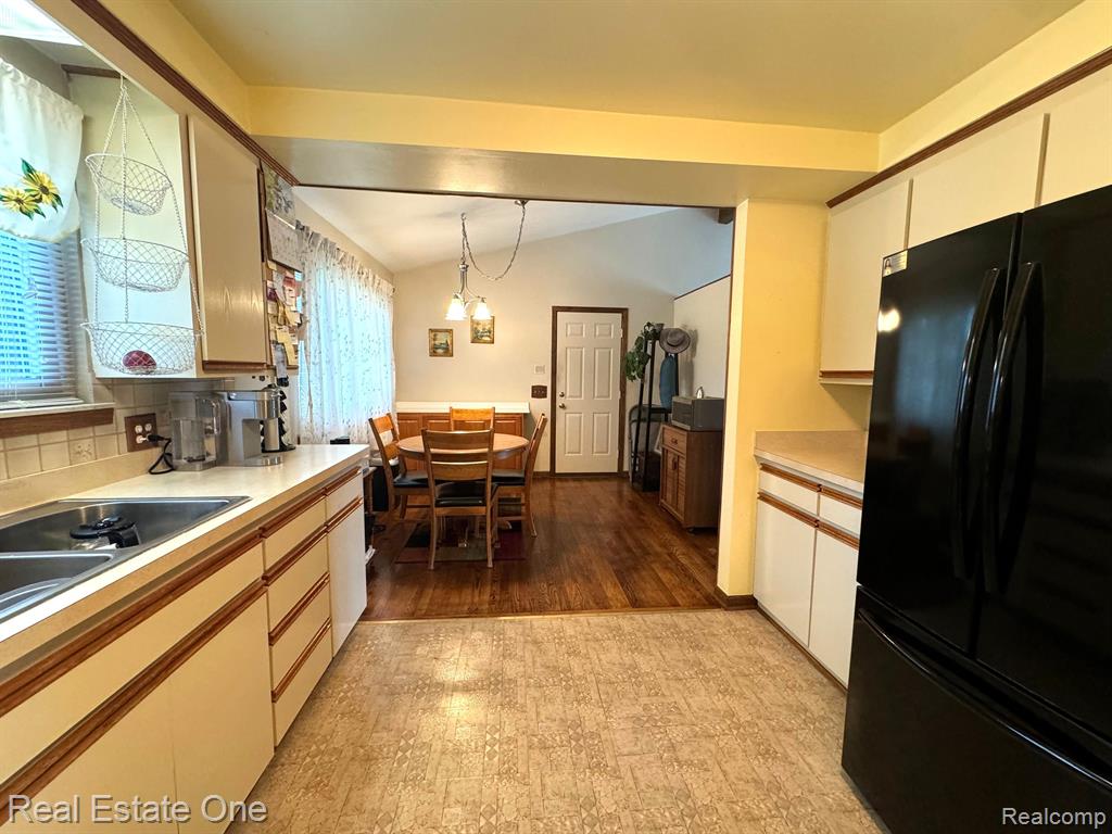 2822 West Tienken Road Rochester Hills, MI 48306 - Photo 16 of 16