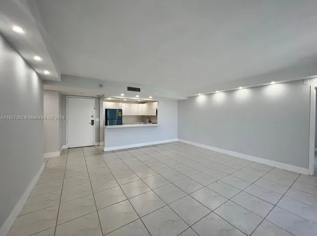 $239,000 | 13499 Biscayne Boulevard, Unit 1405, North Miami, FL 33181