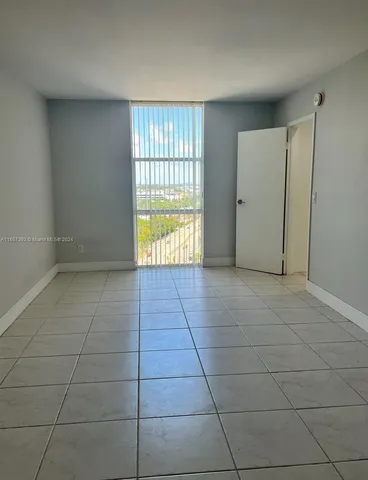 $239,000 | 13499 Biscayne Boulevard, Unit 1405, North Miami, FL 33181