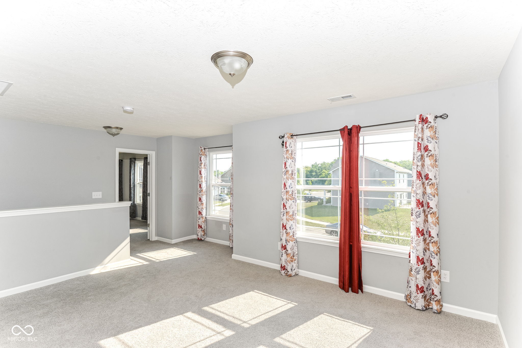 2928 Pointe Bay Road Indianapolis, IN 46229 - Photo 19 of 36 Gallery Image 19