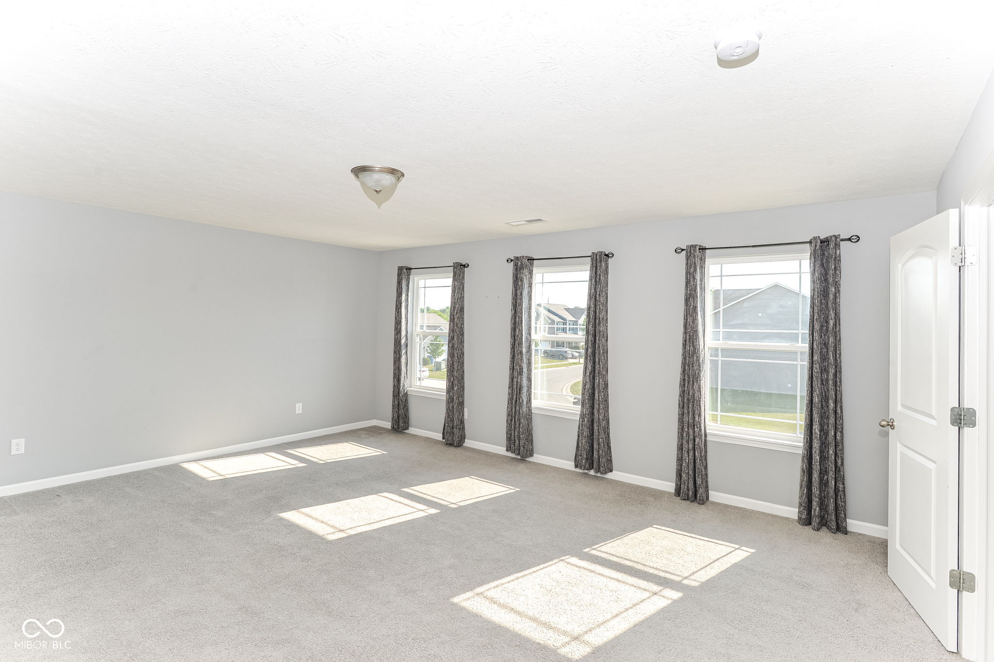 2928 Pointe Bay Road Indianapolis, IN 46229 - Photo 20 of 36 Gallery Image 20