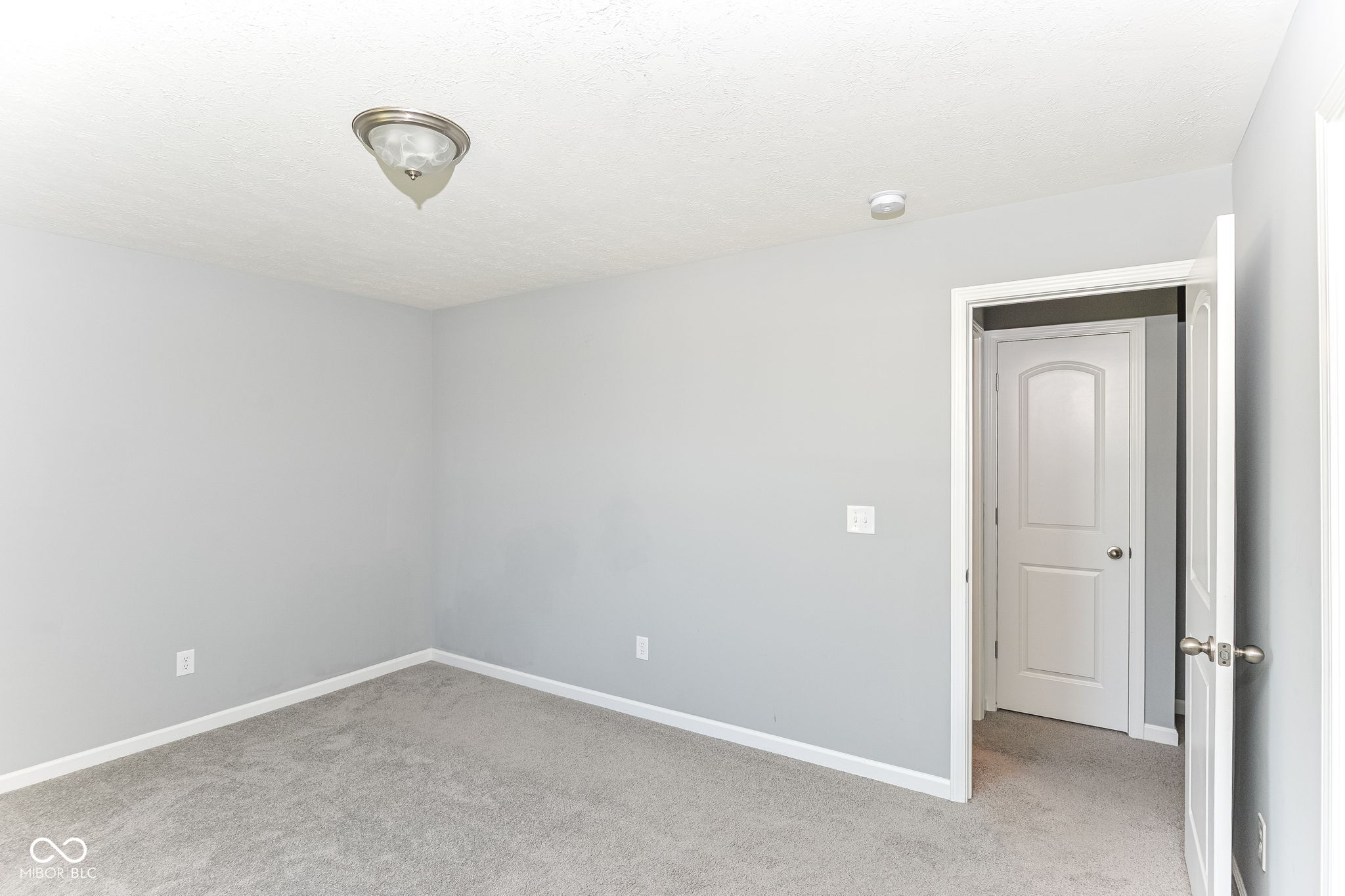 2928 Pointe Bay Road Indianapolis, IN 46229 - Photo 27 of 36 Gallery Image 27