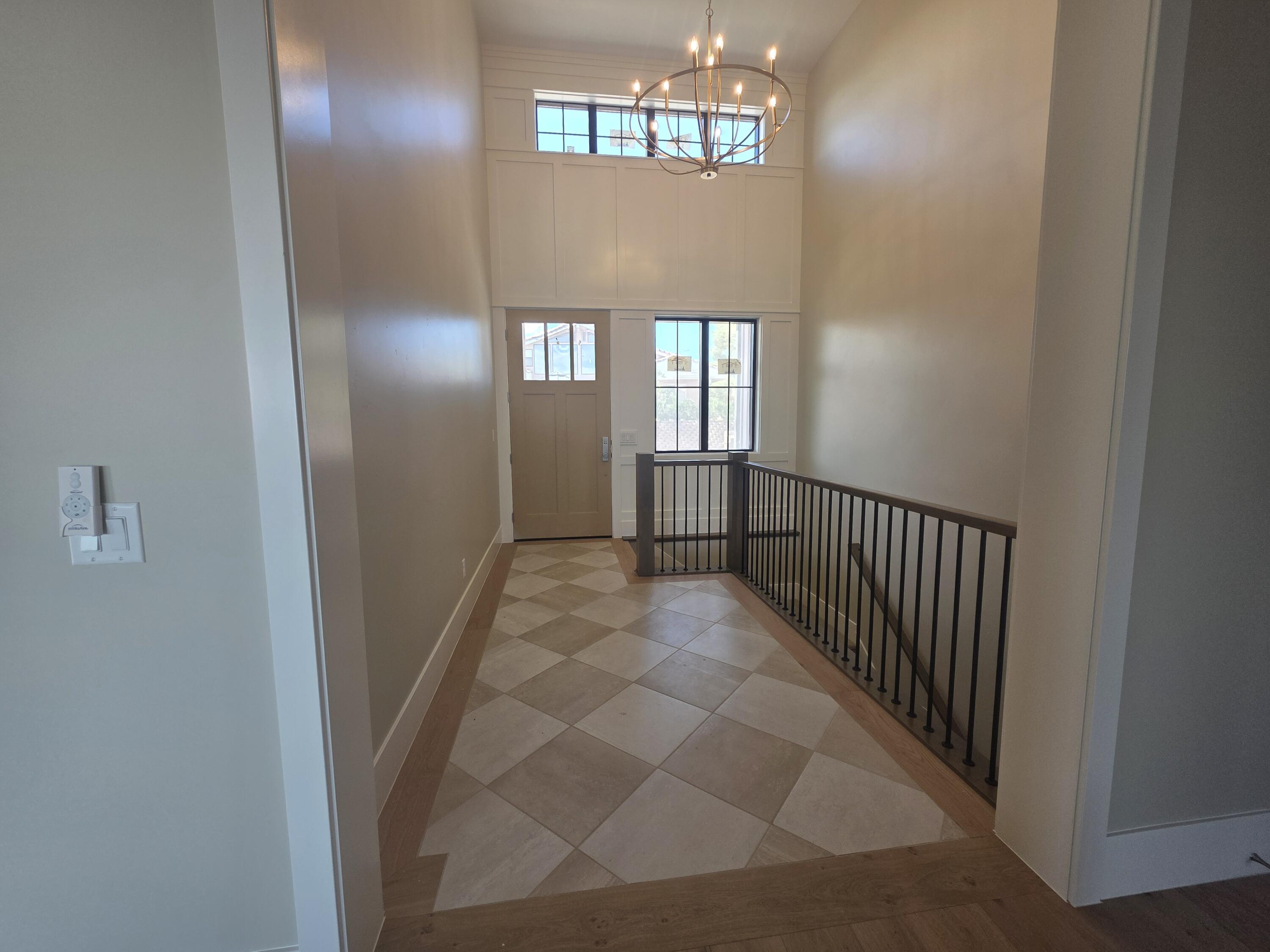 1948 Rimview Drive Washington, UT 84780 - Photo 4 of 44 18572