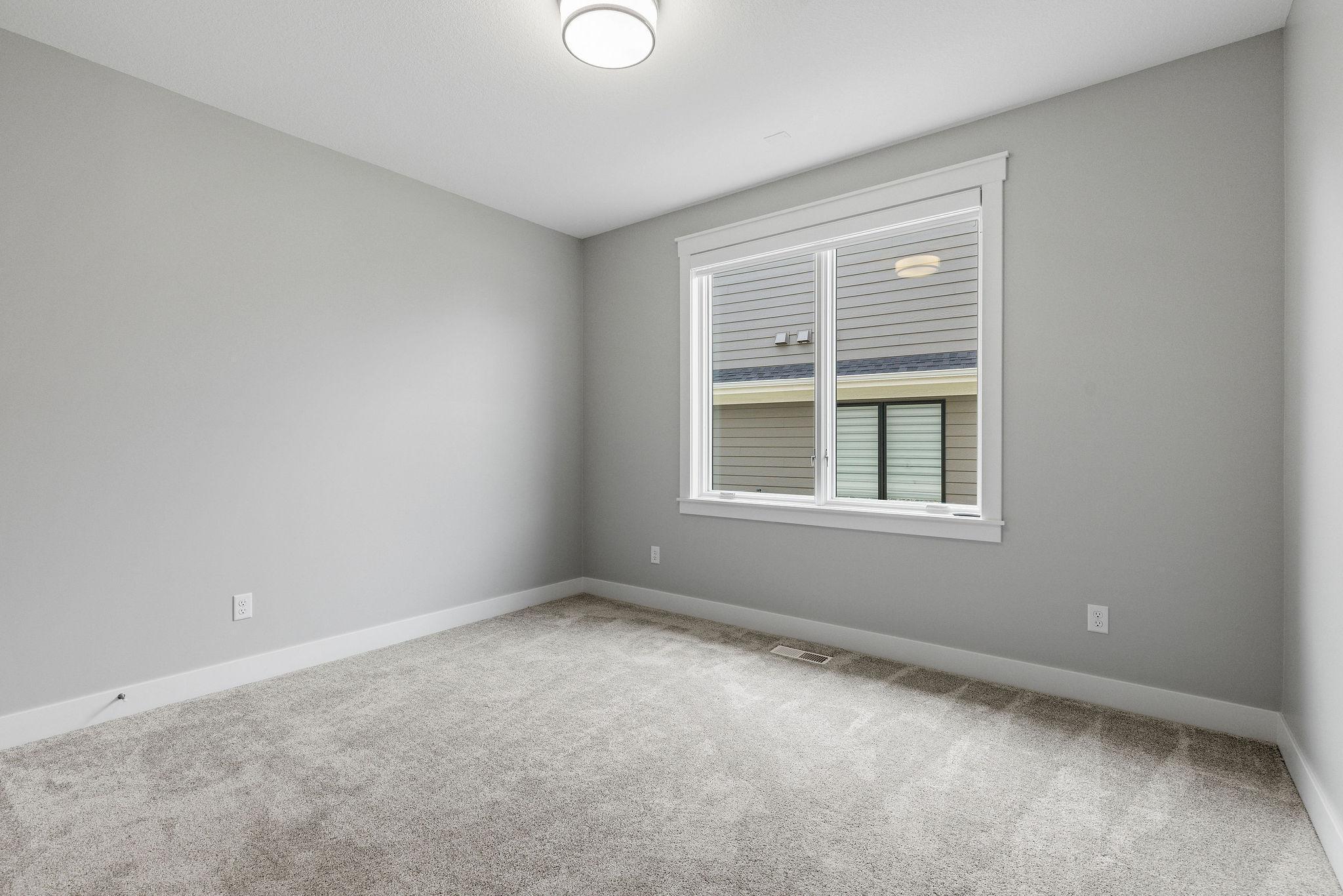 2732 Bentley Drive Southwest Rochester, MN 55902 - Photo 19 of 32