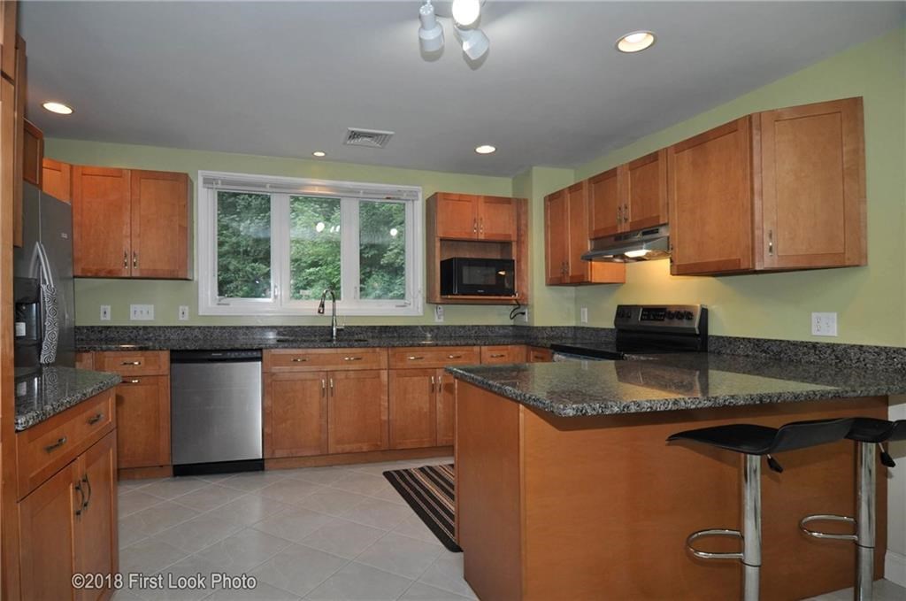 281 Old River Road Lincoln, RI 02865 - Photo 2 of 28