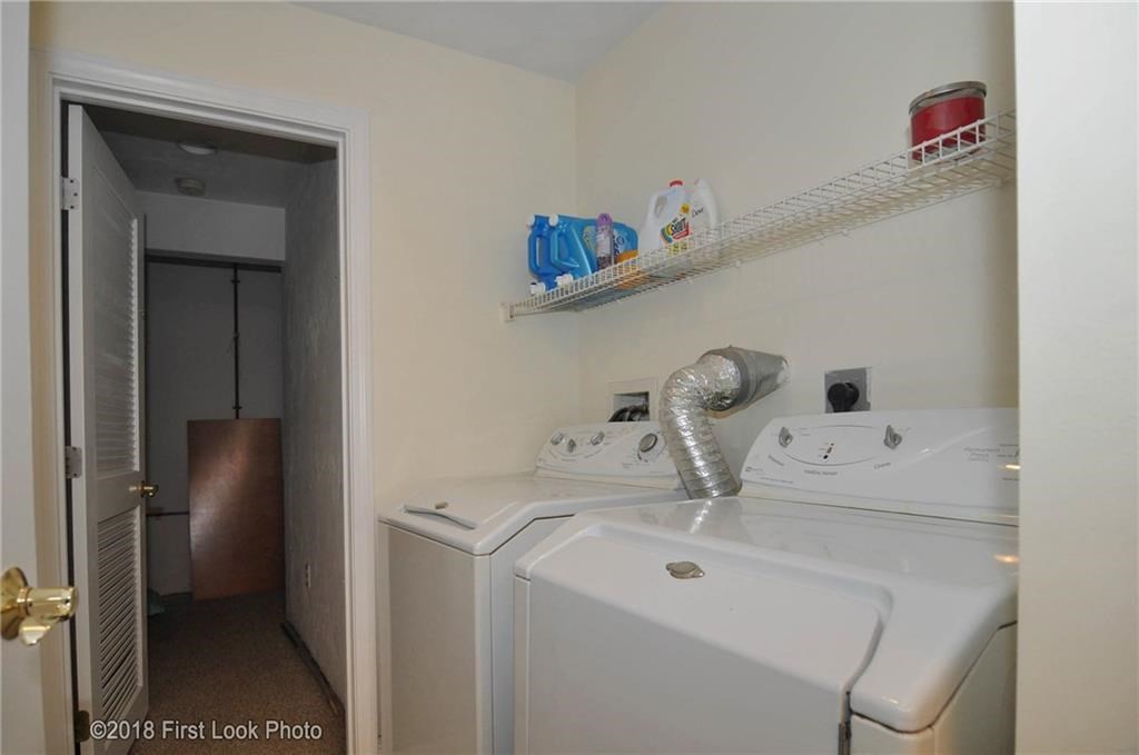 281 Old River Road Lincoln, RI 02865 - Photo 23 of 28