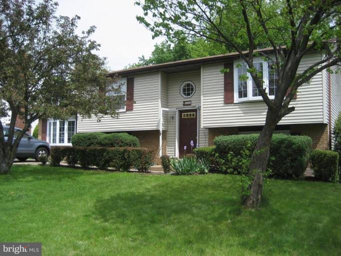 1313 Beech Road Sterling, VA 20164 - Photo 1 of 21 Exterior (Main)