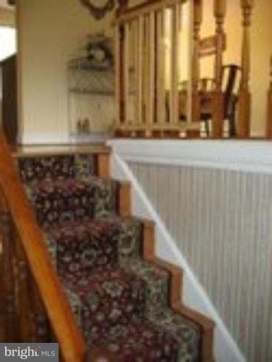 1313 Beech Road Sterling, VA 20164 - Photo 9 of 21 Staircase