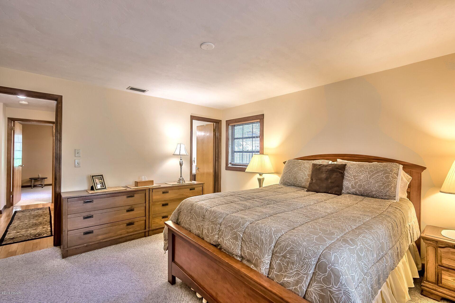 11 Kim Court Ormond Beach, FL 32174 - Photo 4 of 25 5