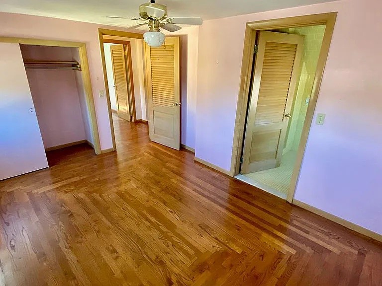 315 Aqueduct Road Cranston, RI 02910 - Photo 37 of 48