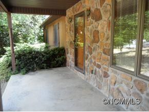 28 Spring Lane Clyde, NC 28721 - Photo 14 of 20