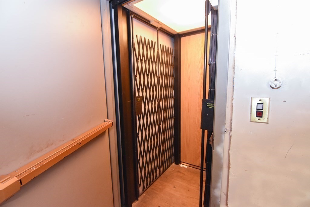 16 Putnam Road Somerville, MA 02145 - Photo 17 of 23 a view of a bathroom from a balcony