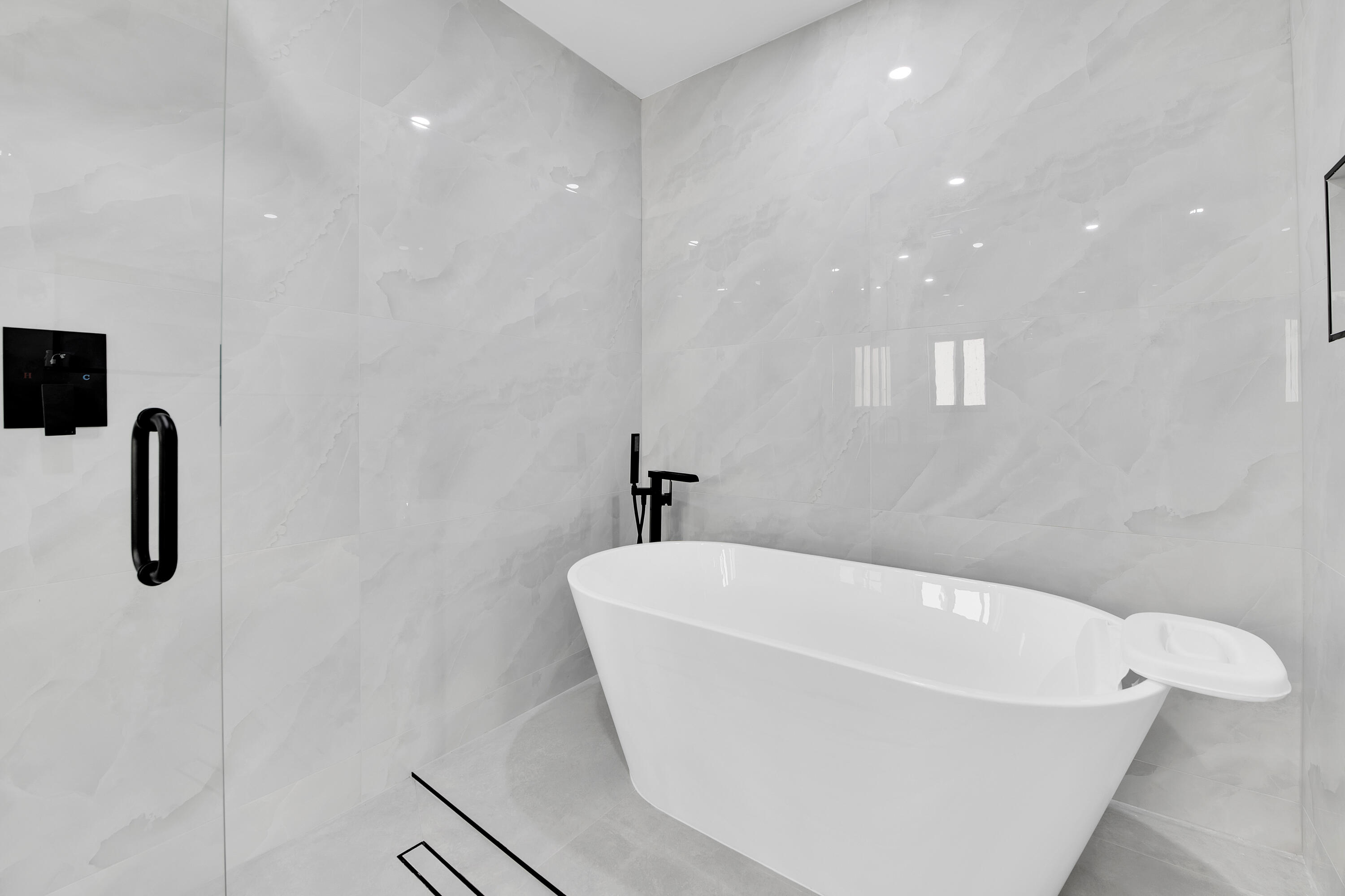 1099 Southwest 12th Street Boca Raton, FL 33486 - Photo 11 of 16 1099-21