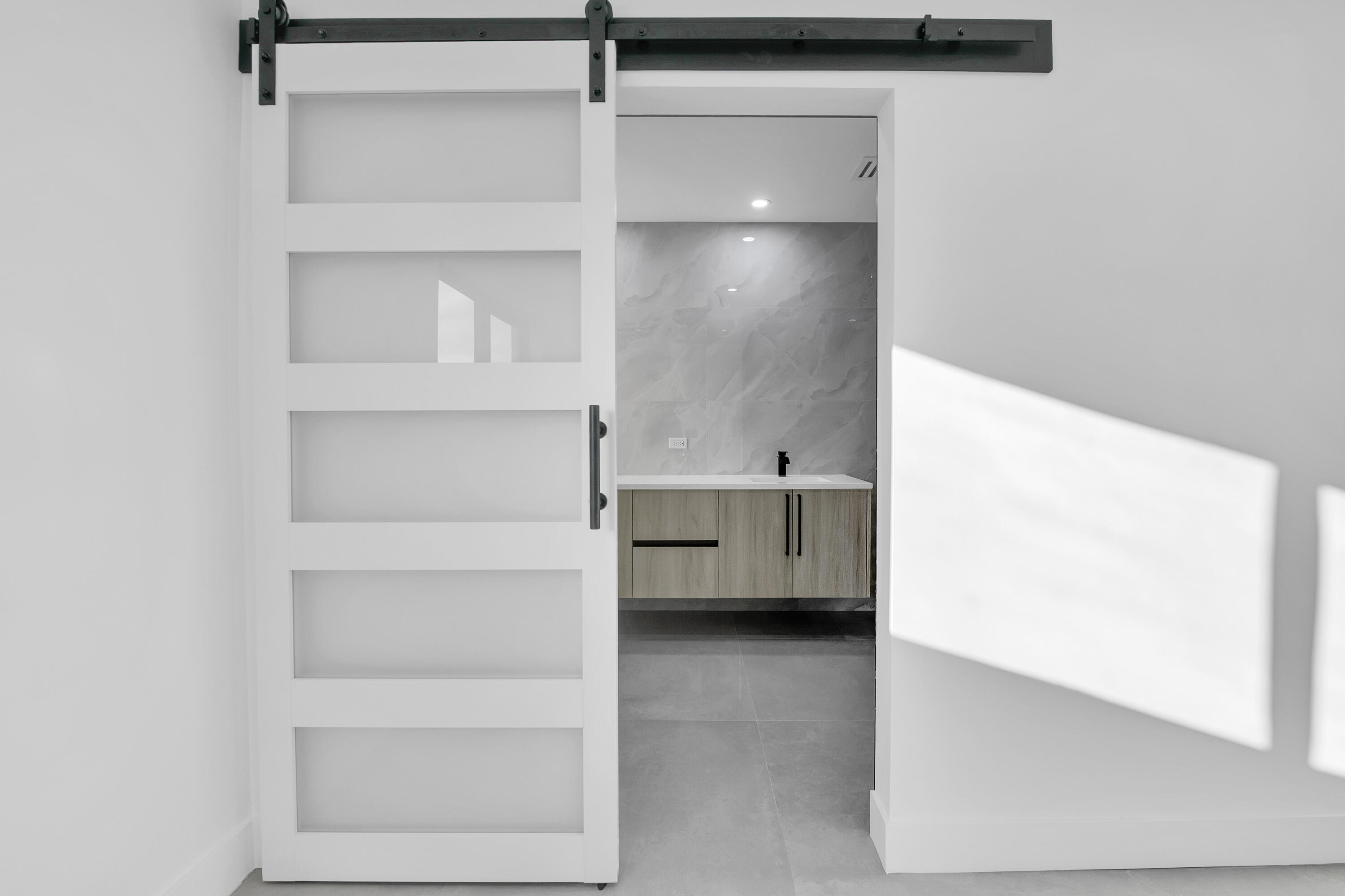 1099 Southwest 12th Street Boca Raton, FL 33486 - Photo 13 of 16 1099-18