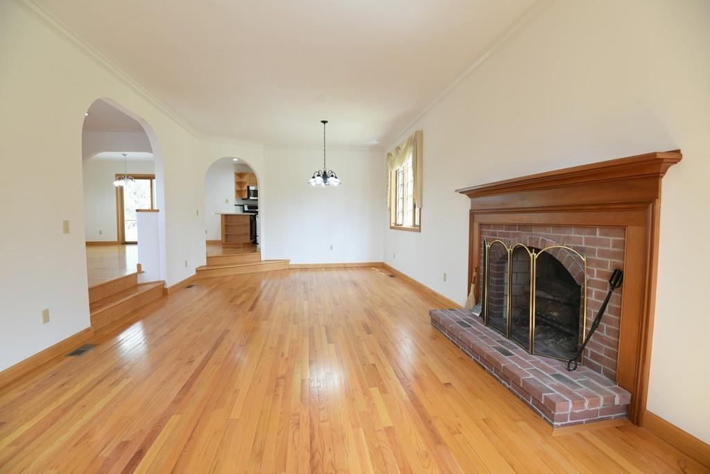 44 Woodlot Road Amherst, MA 01002 - Photo 3 of 30 Gallery Image 3