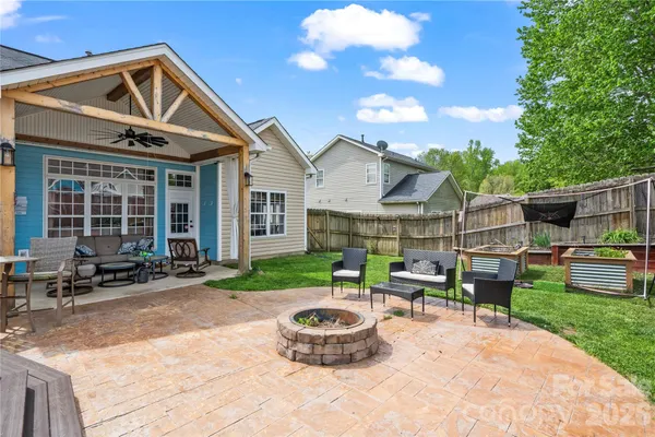 $360,000 | 115 Kristens Ct Drive, Mooresville, NC 28115