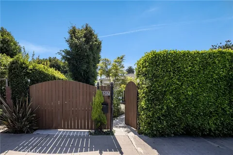 $1,990,000 | 2317 Walgrove Avenue, Los Angeles, CA 90066