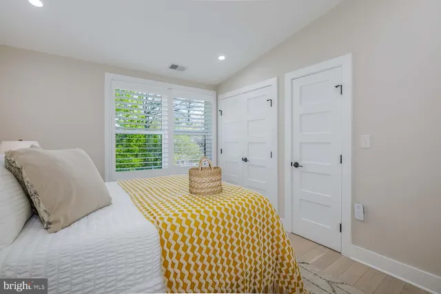 $2,240,000 | 5116 Lawton Drive, Bethesda, MD 20816