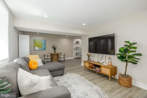 $1,995,000 | 5116 Lawton Drive, Bethesda, MD 20816