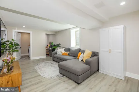 $1,995,000 | 5116 Lawton Drive, Bethesda, MD 20816