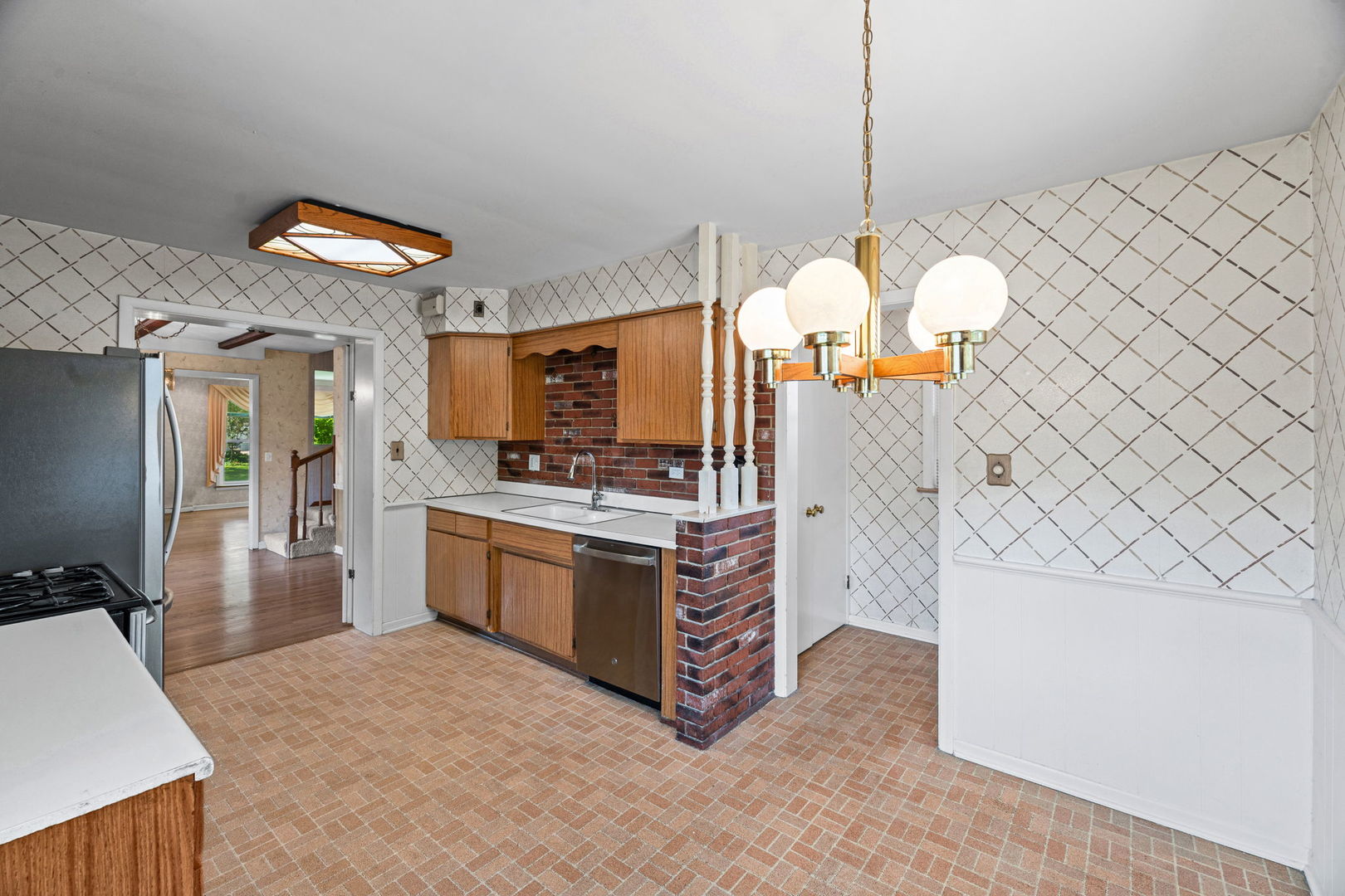 340 Romona Road Wilmette, IL 60091 - Photo 13 of 35
