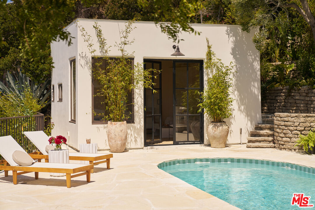 6911 Los Tilos Road Los Angeles, CA 90068 - Photo 36 of 44
