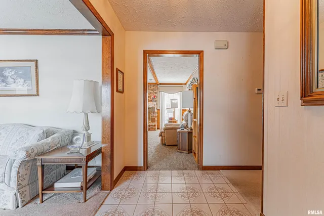 $269,000 | 26 Illini Drive, Lincoln, IL 62656