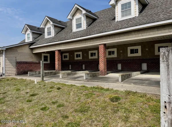 $184,999 | 102 Emerald Lane, Roper, NC 27970