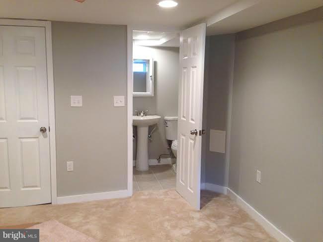 111 Upmanor Road Baltimore, MD 21229 - Photo 18 of 26 Family Room