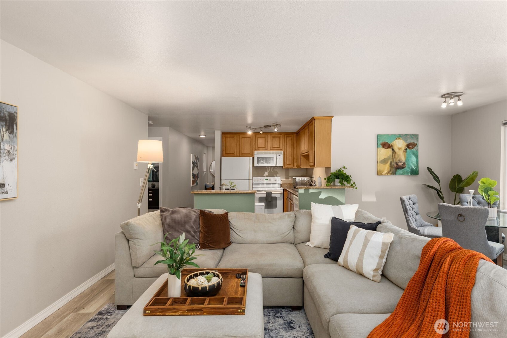 20318 Bothell Everett Highway, Unit A101 Bothell, WA 98012 - Photo 4 of 16