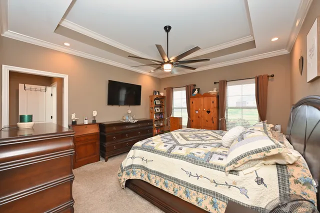 $534,900 | 727 North Russell Street, Portland, TN 37148